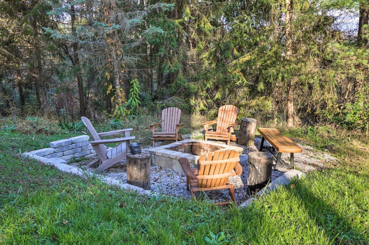 Hocking Hills Cabin With Deck, Hot Tub And Pond! Villa Logan Luaran gambar