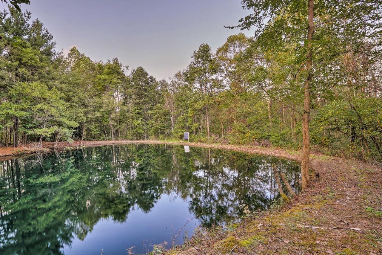 Hocking Hills Cabin With Deck, Hot Tub And Pond! Villa Logan Luaran gambar